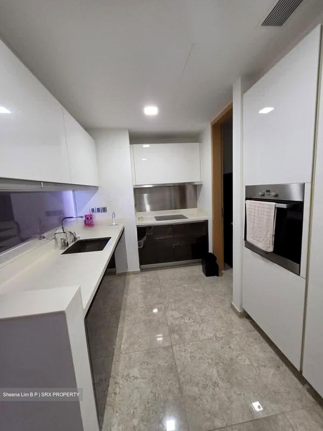 Marina Bay Suites (D1), Condominium #609039231